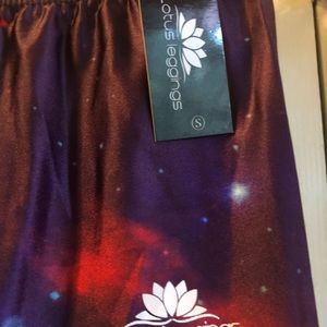 Lotus Galaxy Leggings Size S  NWT